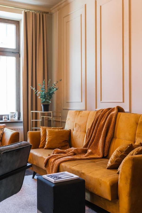 Homely Apartment - Loftaffair كراكوفيا المظهر الخارجي الصورة