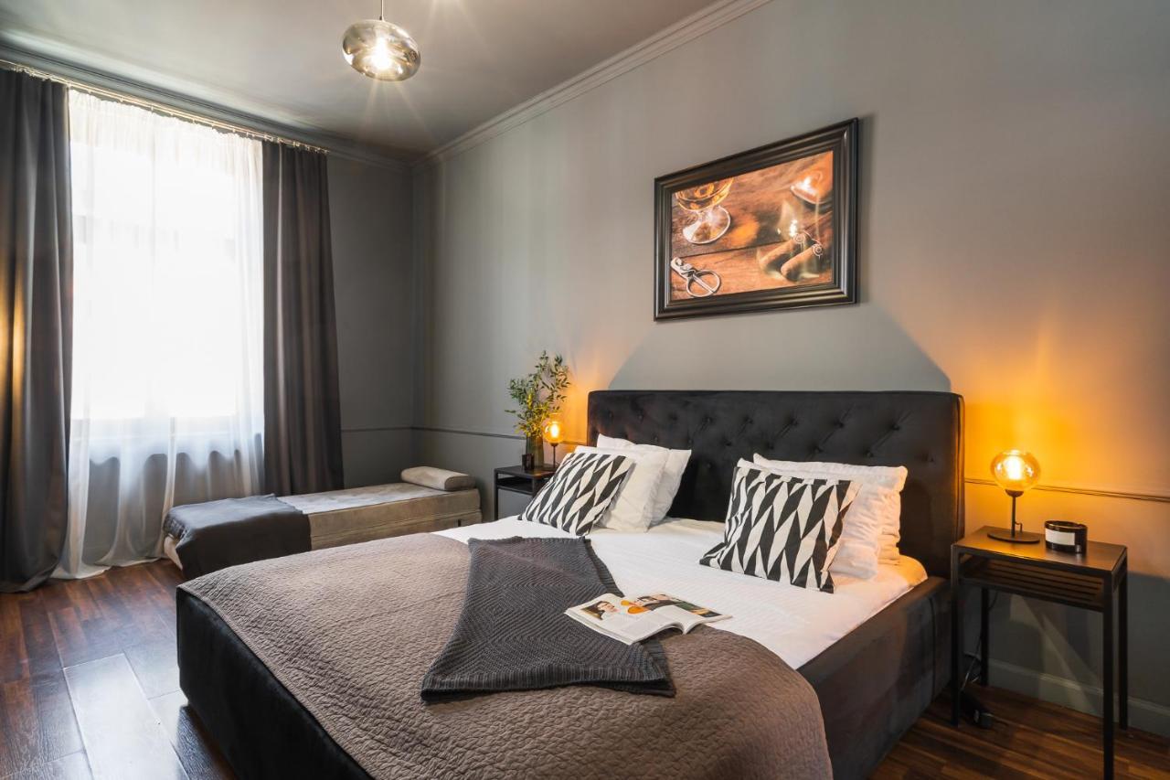 Homely Apartment - Loftaffair كراكوفيا المظهر الخارجي الصورة