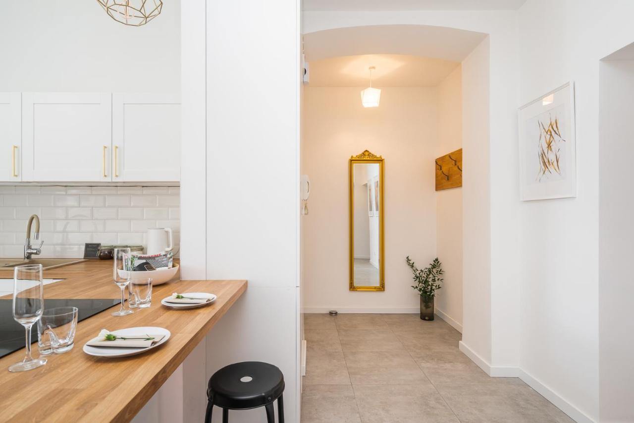 Homely Apartment - Loftaffair كراكوفيا المظهر الخارجي الصورة